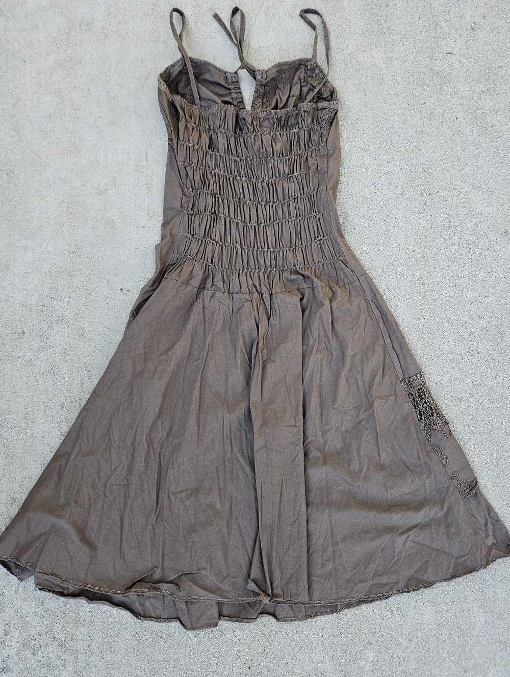 SUPER CUTE LACE DETAIL DRESS MADE IN ITALY SM/MED BEIGE LIKE NEW COTTON - Picture 2 of 7